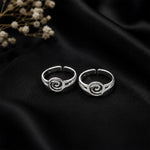 Load image into Gallery viewer, Taraash 925 Sterling Silver Cutwork toe ring for women LR0661S