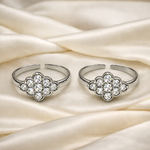 Load image into Gallery viewer, Taraash 925 Sterling Silver CZ Beautiful Design Toe Ring