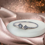 Load image into Gallery viewer, Taraash 925 Sterling Silver Top Openable Bangle For Women - Taraash