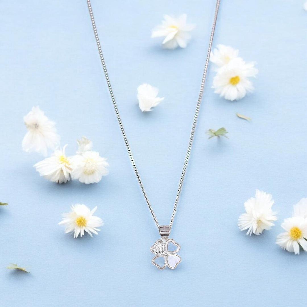 925 Sterling Combo Of Sterling Silver Mother of Pearl Four - Leaf Clover Pendant For Women - Taraash