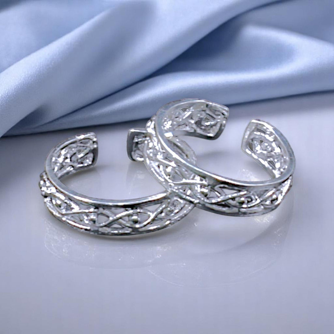 925 Sterling Silver Adjustable & Elegant Band Toe Ring for Women - Taraash