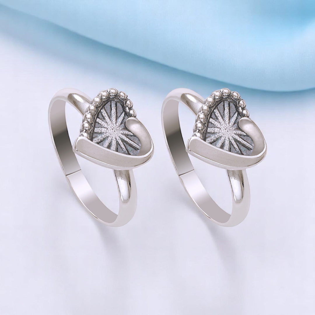 925 Sterling Silver Antique Finish Heart Adjustable Toe Ring for Women - Taraash