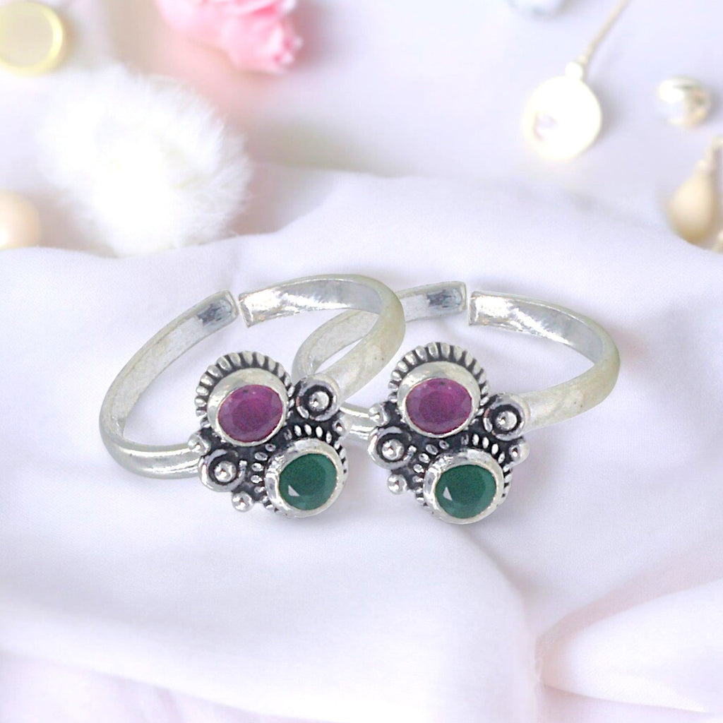 925 toe ring deals