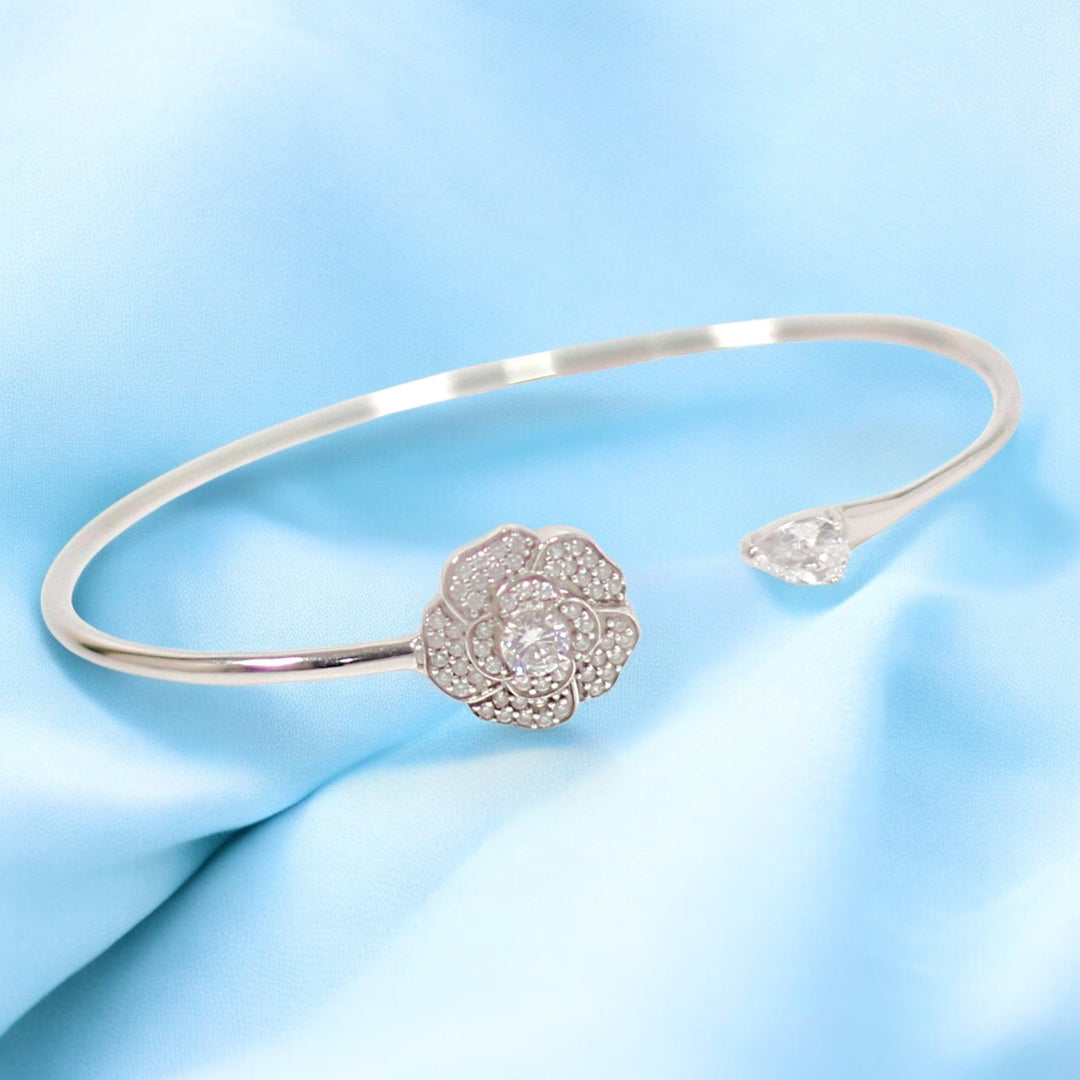 925 Sterling Silver Flower Design With CZ Bangle For Girls/Women - Taraash
