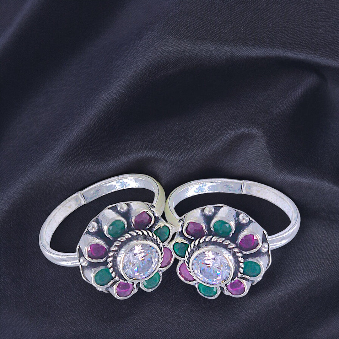 925 Sterling Silver Flower Pattern Tri - Color Oxidized Toe Ring for Women - Taraash