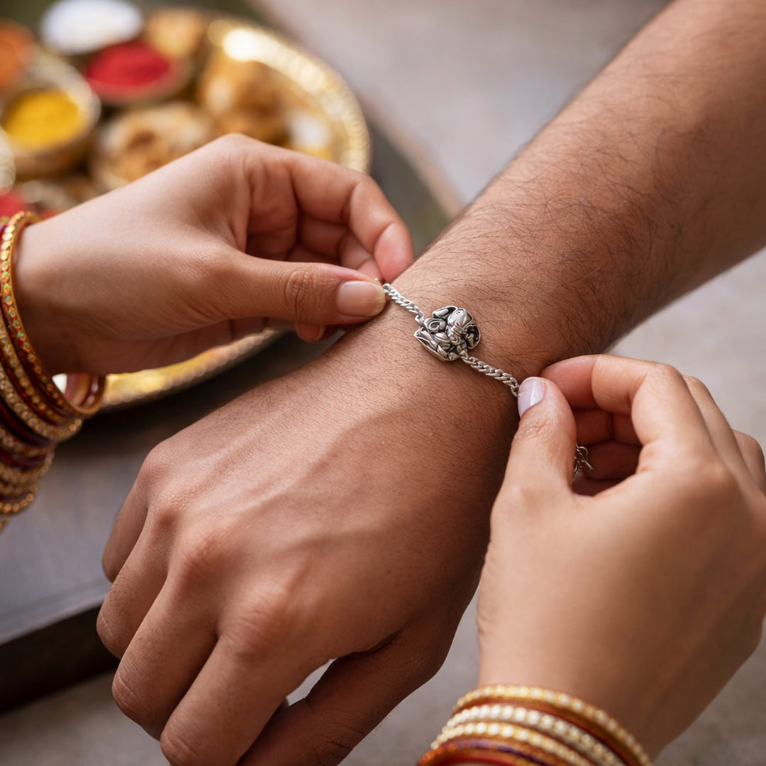 Taraash 925 Sterling Silver Ganpati Rakhi Gift For Brother