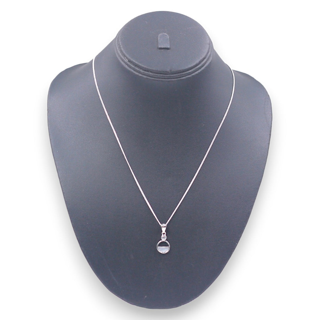 925 Sterling Silver Round Pendant & Chain for Women.