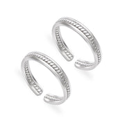 Taraash toe ring in silver
