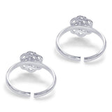 Taraash Sterling Silver Beautiful Modish Floral Toe Ring For Women LR1213S