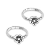 Taraash toe ring for women silver