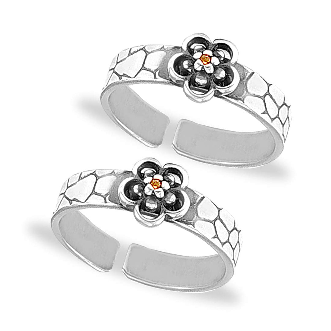 Taraash Sterling Silver Flower Design Orange CZ Toe Ring For Women