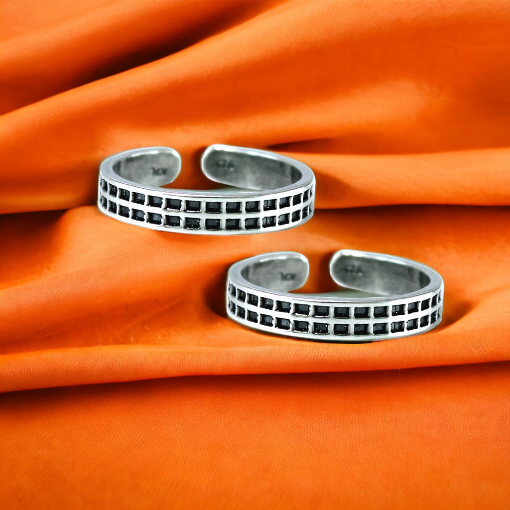 Silver Toe Rings Designs Online - Silver Toe Rings by SilverLinings –  Silverlinings