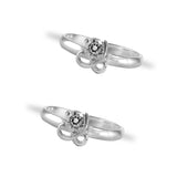 Taraash toe ring in silver