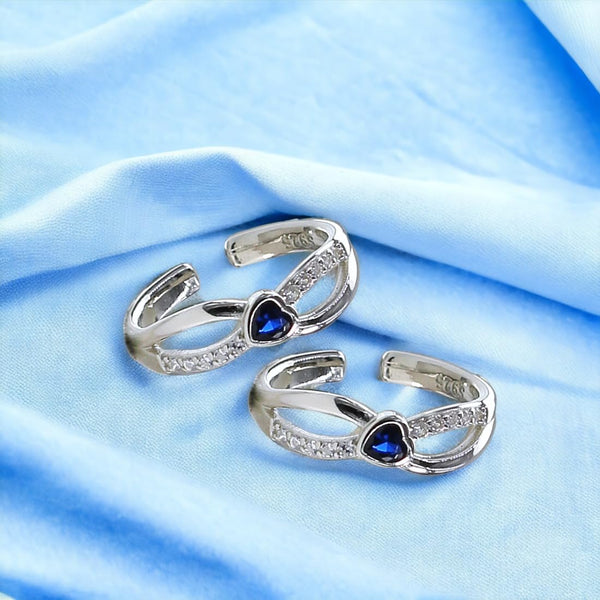 Taraash toe ring in silver