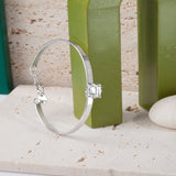 Blisse Allure Luxury Silver Bracelet with Emerald - Cut Diamond - Taraash