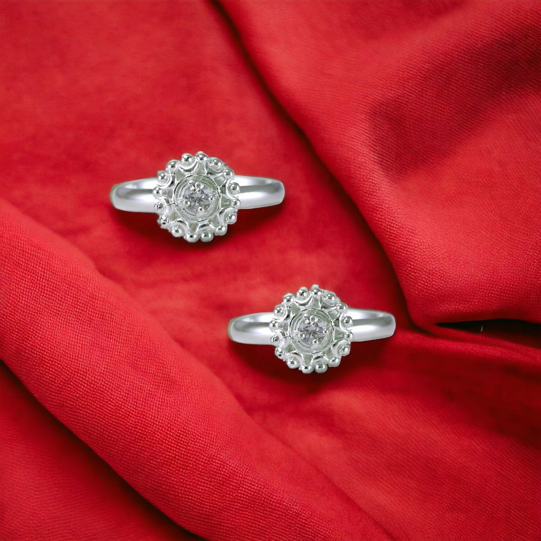 Taraash 925 Sterling Silver Floral Toe Ring For Women - Taraash