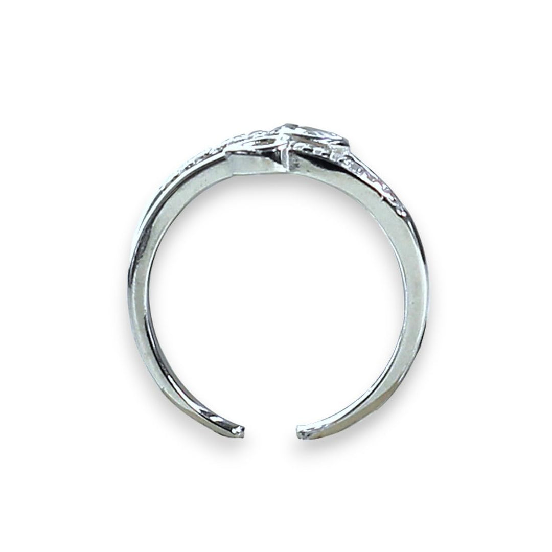 Taraash toe rings in silver