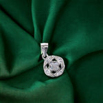 Load image into Gallery viewer, Taraash 925 Sterling Silver Clover Shape Pendant For Women - Taraash
