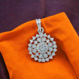 Taraash 925 Sterling Silver CZ Floral Pendant With Chain For Women - Taraash