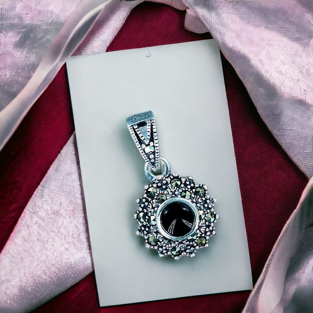 Taraash 925 Sterling Silver CZ Pendant For Women - Taraash