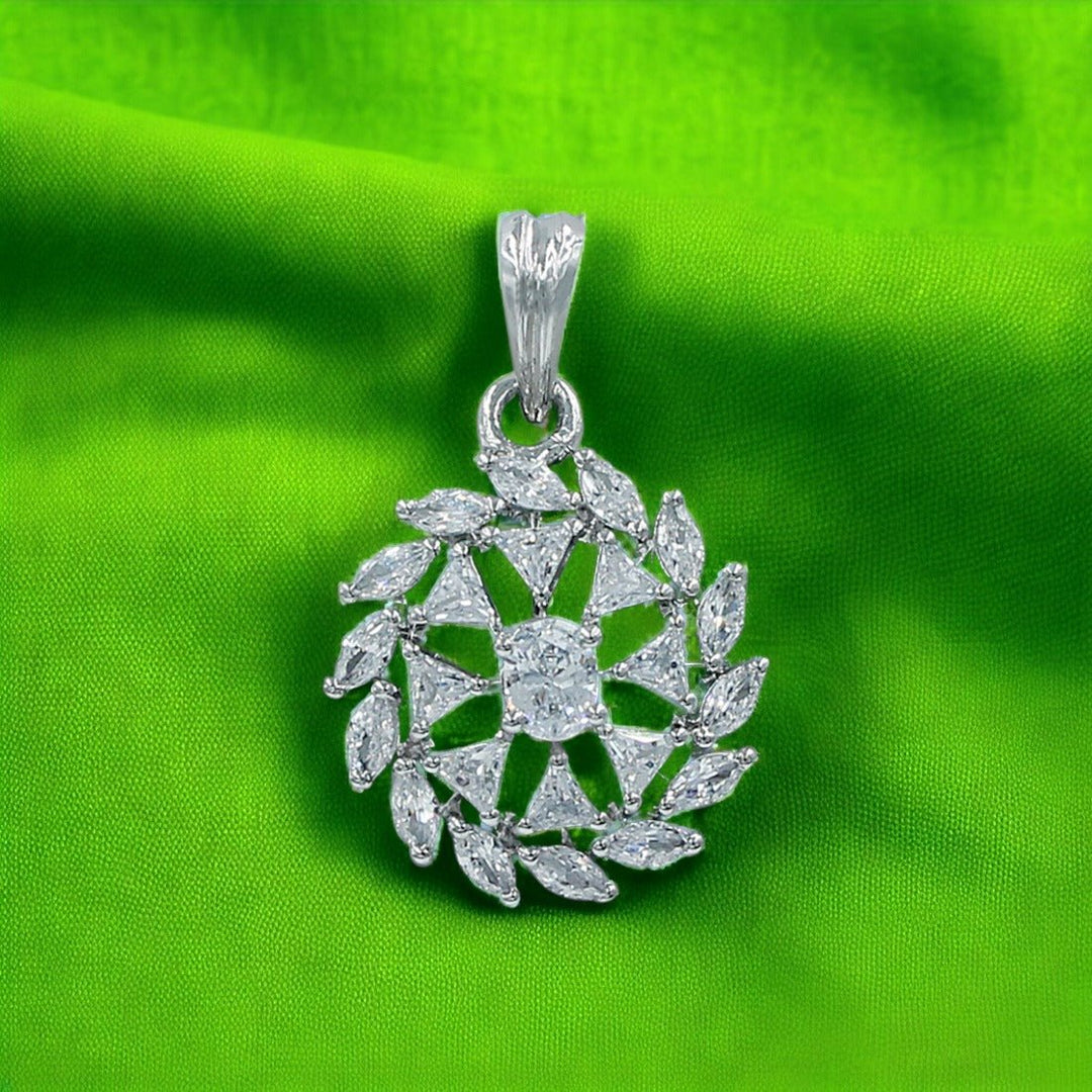 Taraash 925 Sterling Silver CZ Pendant With Chain For Women - Taraash