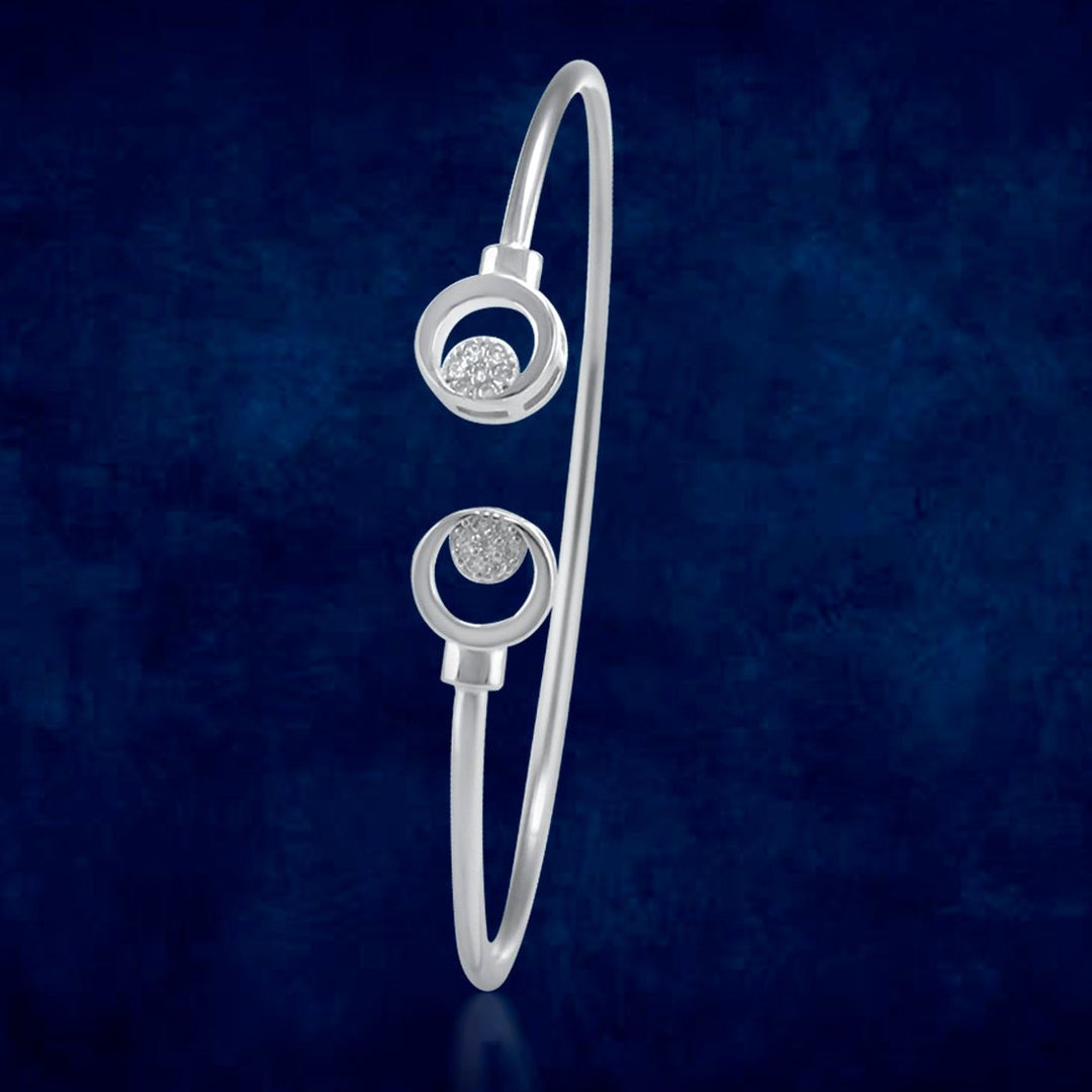 Taraash 925 Sterling Silver CZ Round Design Bangle For Women - Taraash