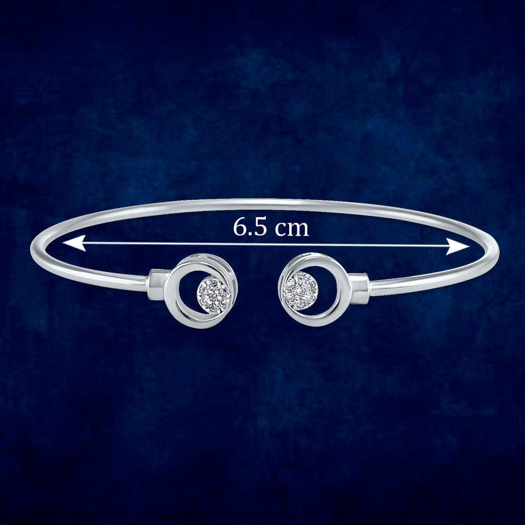 Taraash 925 Sterling Silver CZ Round Design Bangle For Women - Taraash