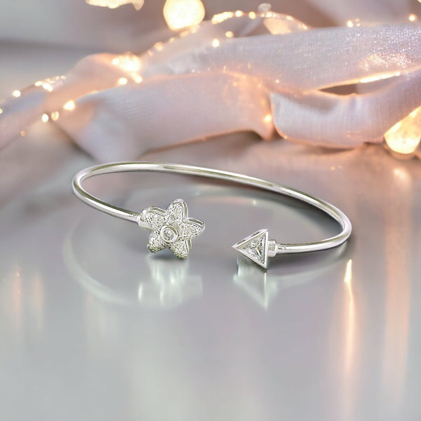 Taraash 925 Sterling Silver CZ Star Bangle For Women - Taraash