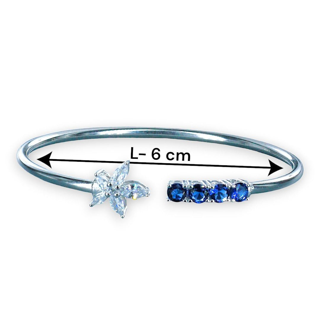 Taraash 925 Sterling Silver Floral CZ Bangle For Women - Taraash