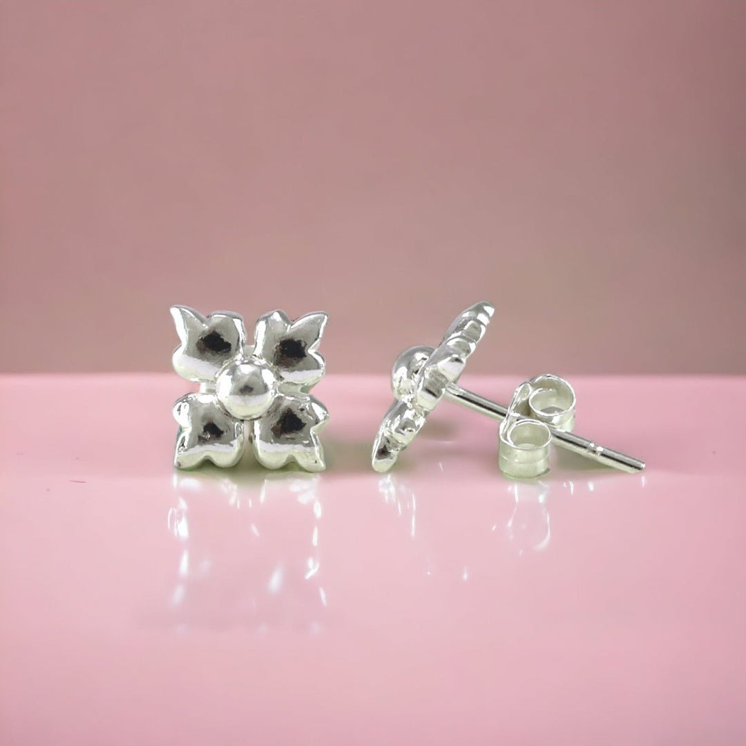 Taraash 925 Sterling Silver Floral Stud Earrings For Women - Taraash