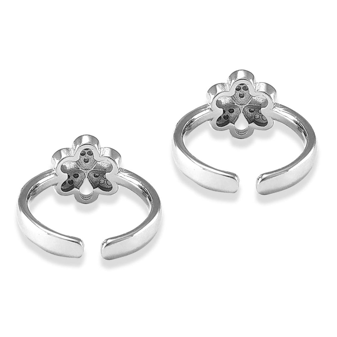 Taraash 925 Sterling Silver Flower Design CZ Toe Ring For Women - Taraash