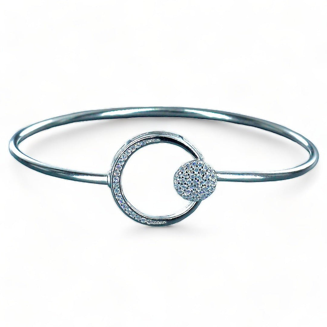 Taraash 925 Sterling Silver Round Shape Cz Bangle for Women - Taraash
