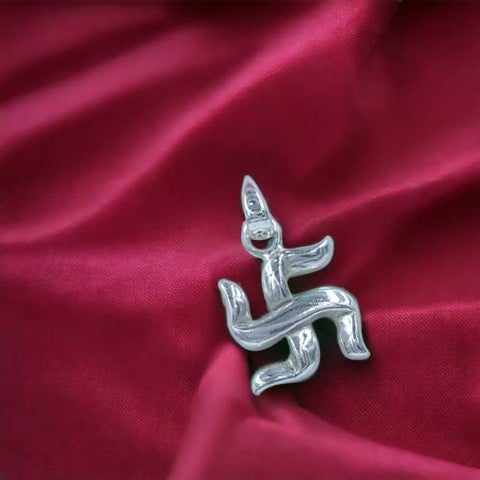 Taraash Holy Swastik 925 Sterling Silver Pendant For Unisex PD1446S - Taraash